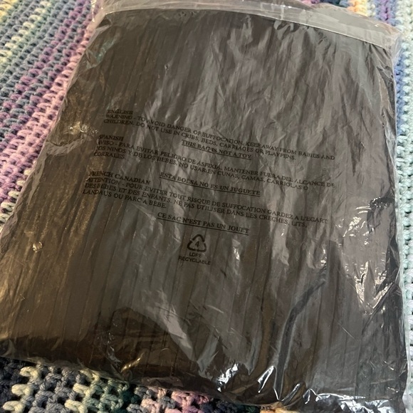 NWT BCBG silky chiffon ruffle cocktail dress in black - Picture 8 of 8